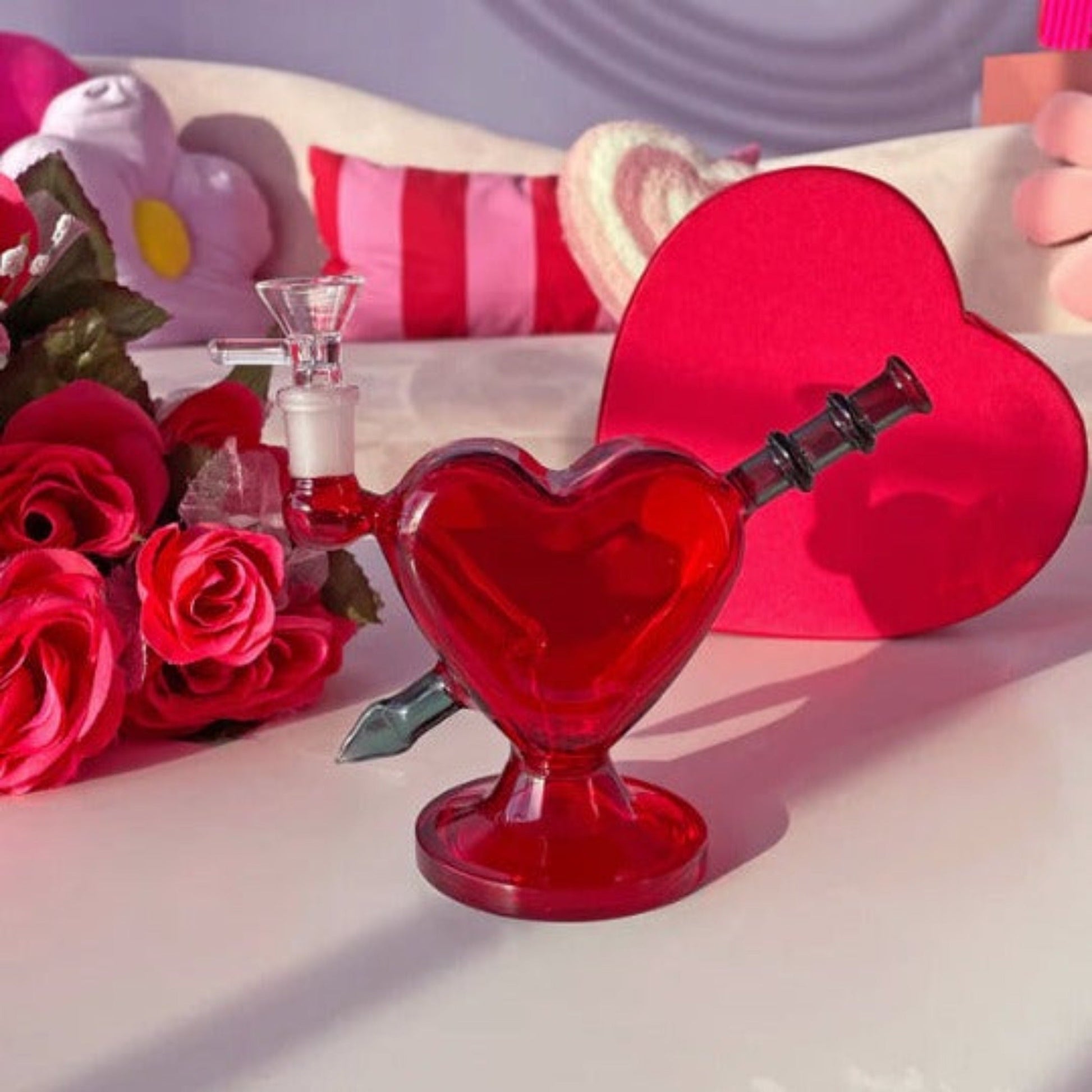 Amy Don't Go Breakin' My Heart Bong 6in