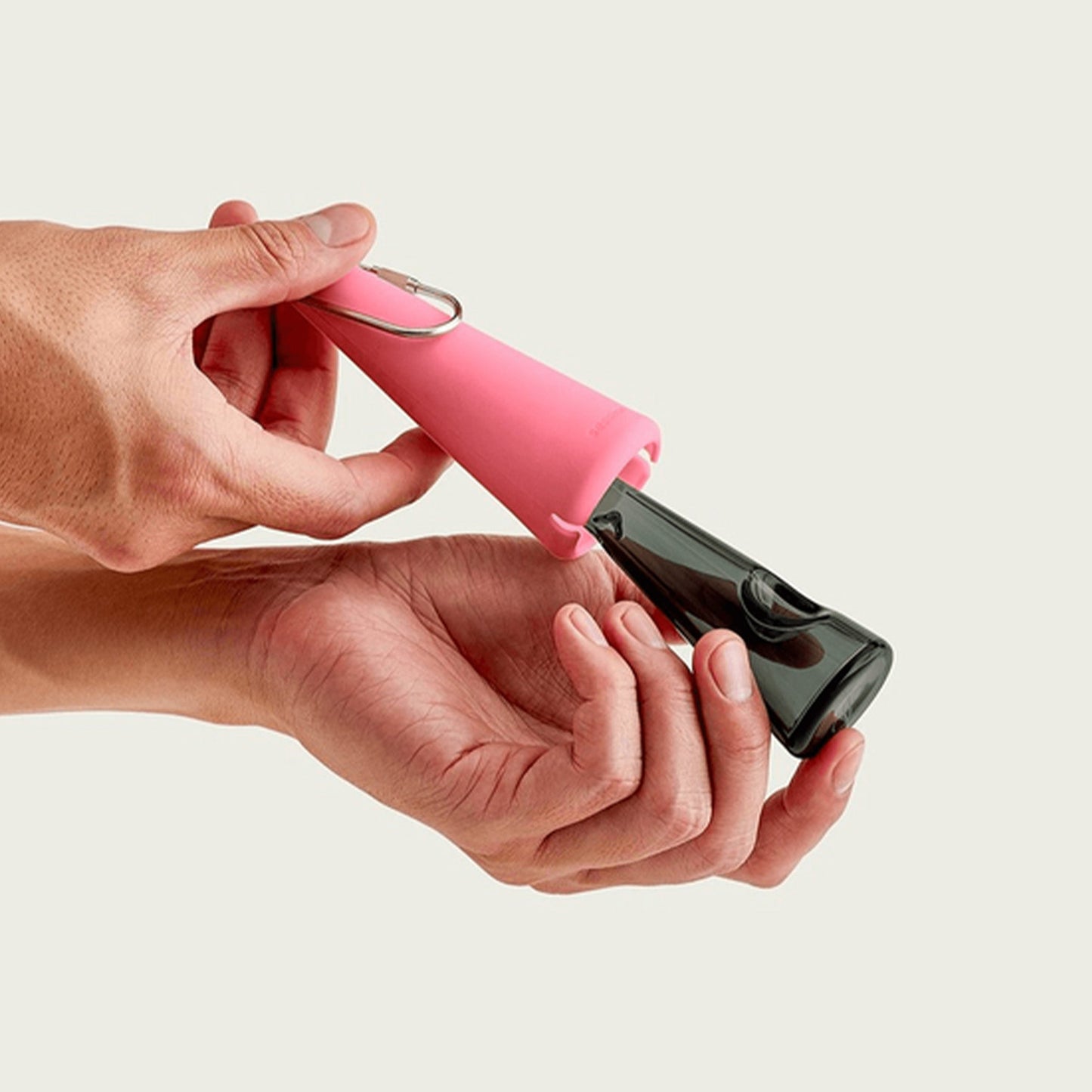 Session Modern Hand Pipe Borosilicate Glass Silicone Case